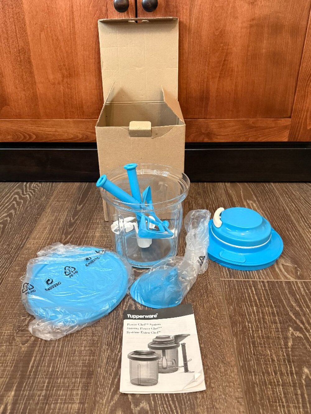 Tupperware Power Chef System - Blue - Picture 16 of 16